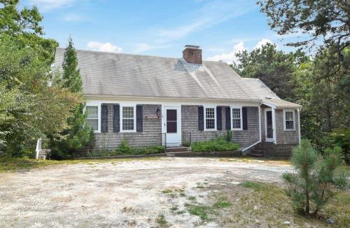 Wellfleet House | Marsh Front Home w Sweeping Views