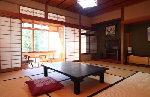 Yudanaka Shibu Onsen House | Maruka Ryokan