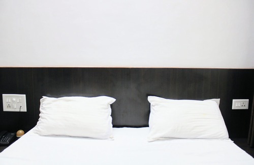 Nathdwara Hotel | Maruti Group of Hotels - Tulsi Hotel