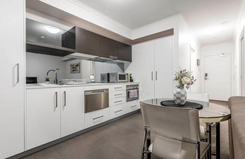 Greenway Apartment | Marvellous 1 Bedroom Apartment