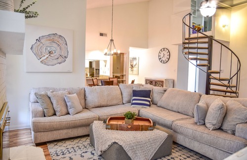 Mandeville Condo | Marvelous 3-bedroom condo in gated country club