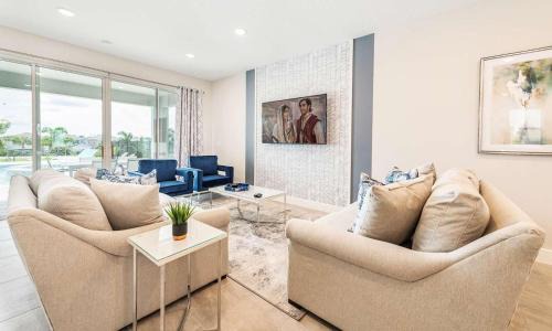 Bay Lake House | Marvelous 5 Bdrm Villa with Galactic Themed Bedroom at Encore