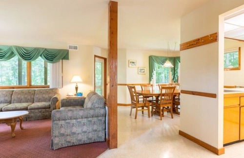 Shawnee On Delaware Condo | Marvelous Club Wyndham Resort at Shawnee Village