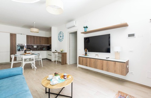 Taranto Apartment | Mary House by BarbarHouse