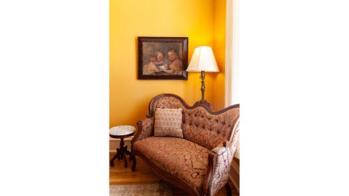 Cimarron Hotel | Mary Lambert - Historic Hotel
