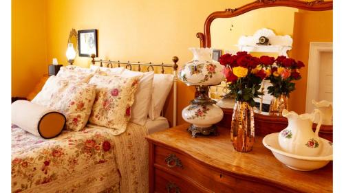 Cimarron Hotel | Mary Lambert - Historic Hotel