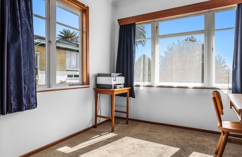 Waiotahi House | Mary's Cozy Cottage.