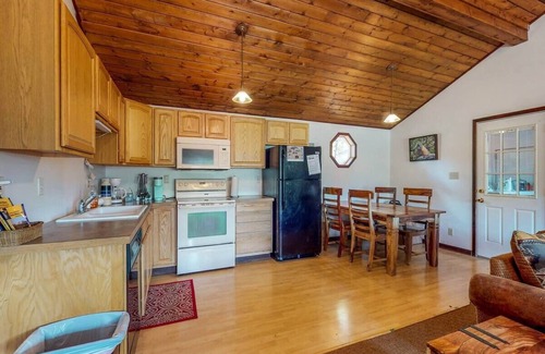 Estes Park Cabin | Mary's Lake Cabin #20-NCD0129
