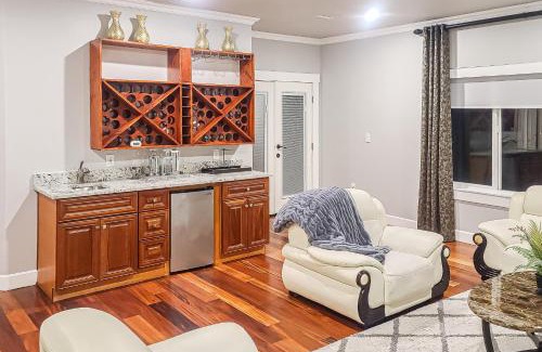 Marysville House | Marysville Modern Oasis