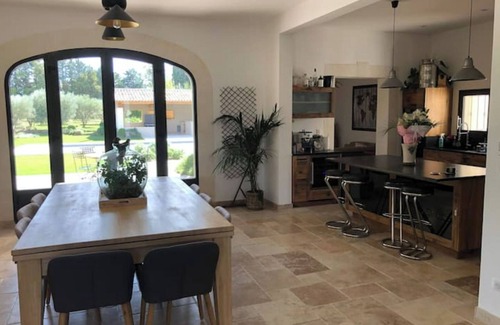 Eyragues House | Mas des Oliviers