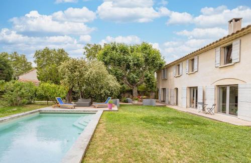 Eyragues Villa | Mas Le Cerf