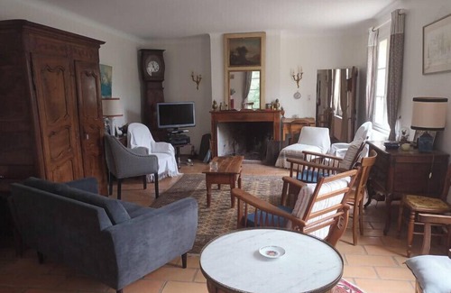 Venelles House | Mas provençal with swimming pool near Aix
