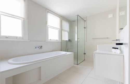 Addison Apartment | Masbro Road II by onefinestay