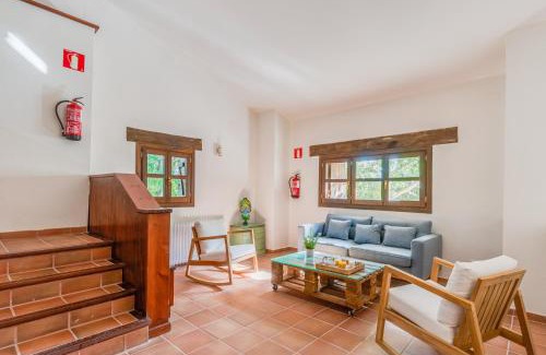 La Llacuna Hotel | Masia Ventanell Luxury villa near Barcelona