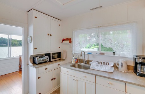 Great Barrington House | Massachusetts Lake House w/Dock - Pets Welcome!