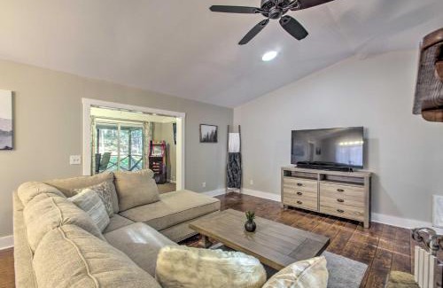 Massanutten House | Massanutten Getaway with Fireplace Hike and Ski!