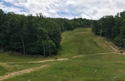 McGaheysville House | Massanutten Resort Killy Court Waterpark beautiful hiking on Skyline Drive