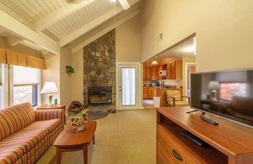 McGaheysville Apartment | Massanuttens Shenandoah Villas by Tripforth