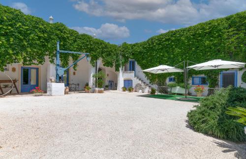 Spongano House | Masseria La Macchiola & Corti del Mito