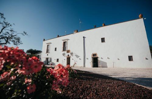 Crispiano Hotel | MASSERIA OSHA ex QUIS UT DEUS