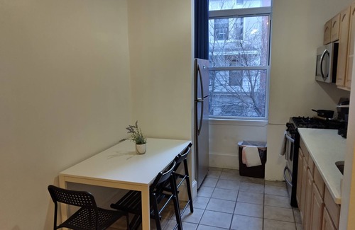 Center City Apartment | Master 1 bedroom - 2 beds queennlocated at center city