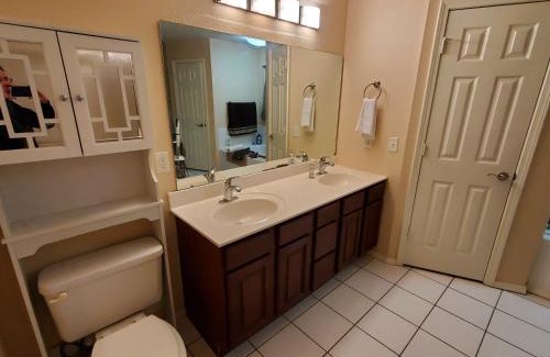 Bentonville House | Master Bed & Bath Just For You