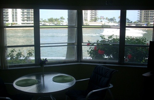 North Palm Beach Condo | Master bedroom