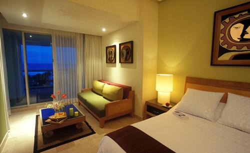 Playa Diamante Resort | Master Room Mayan palace at Vidanta