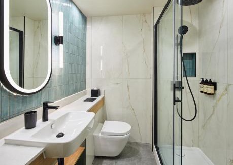 Castle Baynard Apartment | master St. Paul's