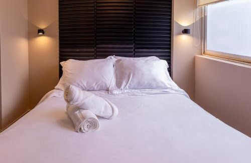 Zona Rosa Apartment | Master Suite a few steps Reforma & US Embassy