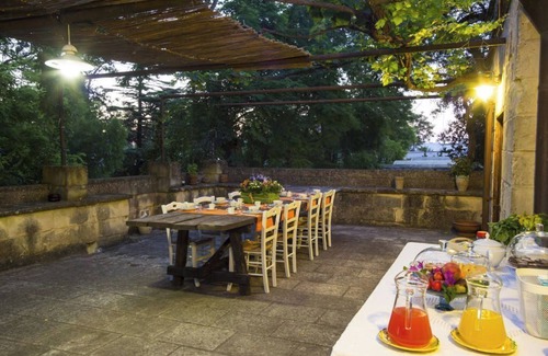 Casamassella Apartment | Master Suite with access to the park and swimming pool