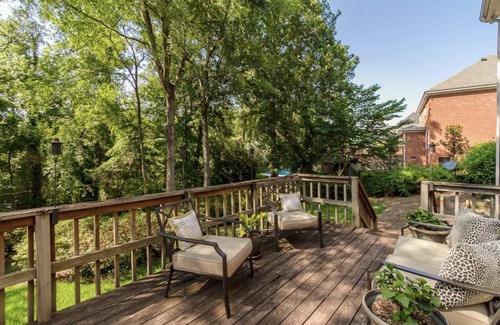 Martinez House | Master’s Rental-Gated Neighborhood