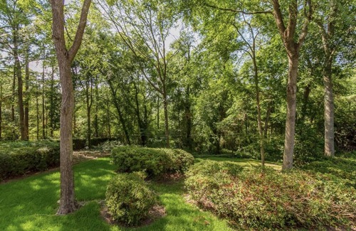 Martinez House | Master’s Rental-Gated Neighborhood