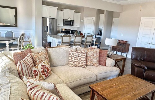 North Augusta House | Masters Rental, Spacious 4-bedroom house in welcoming North Augusta with WiFi
