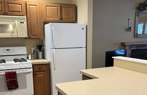 Lackawaxen House | Masthope Community 4 bedroom 5 minutes from Lake with Game Room