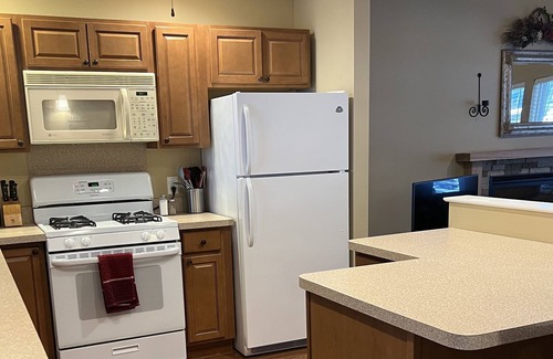 Lackawaxen House | Masthope Community 4 bedroom 5 minutes from Lake with Game Room