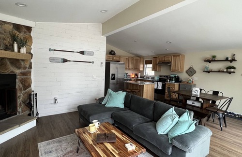 Rowland House | Masthope-Cozy Home-TONS OF AMENITIES-DOG FRIENDLY