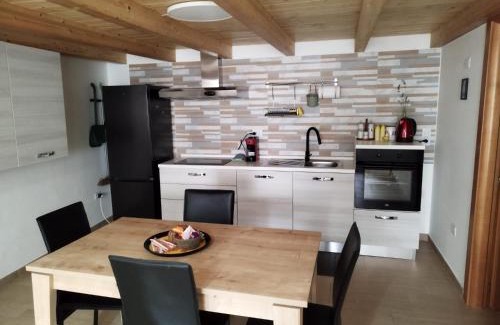 Latiano House | Matī Guest House