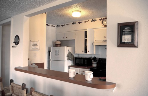 Matagorda Condo | Matagord Dunes Town House 2 on Matagorda Beach with large pool