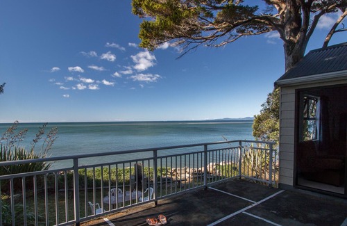 Collingwood Cottage | Matai Cottage - Pakawau Bach
