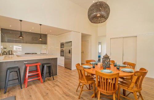 Matarangi House | Matarangi Marvel - Matarangi Holiday Home