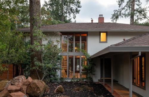 Santa Rosa House | Mataro by AvantStay Large Elegant Home in Santa Rosa w Hot Tub Games