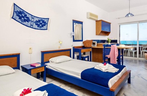 Gerani Apartment | Matzi Apartments 1 Bedroom Apartment Sea View Self-Catering 4 people