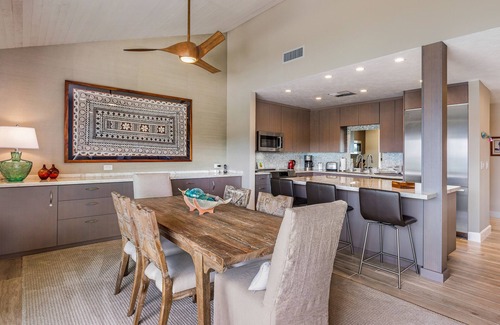 Wailea Condo | Maui Oceanfront Penthouse 3br/3b in Makena Surf with Spectacular Views