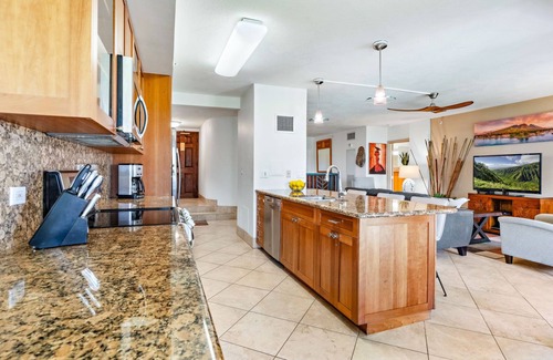 Kaanapali Condo | Maui Resort Rentals: Kaanapali Alii 314 – Expansive 2BR+DEN Ground-Floor Residence, Luxuriously Remodeled, Steps to the Beach!