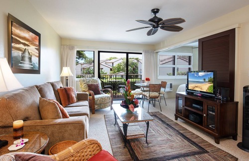 Maalaea Condo | Maui steps from the beach! Remodeled, well appointed.*Hono Kai B9*