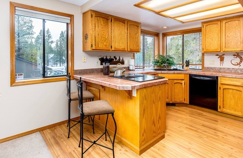 Deer Park House | Maur32 - Spacious Home in a Serene Location