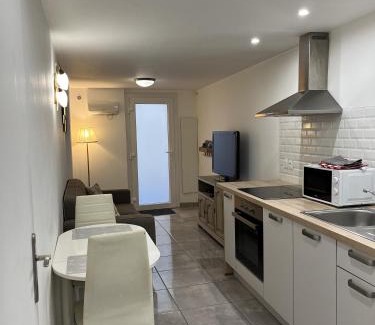 Maureillas-Las-Illas Apartment | Maureillas - appartement 2 personnes - classé