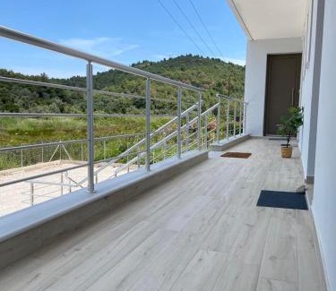 Komnina Apartment | Maurizio's Villa