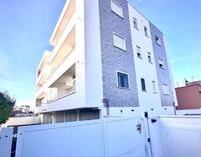 Isola Sacra Apartment | MaurusHome come a casa tua.